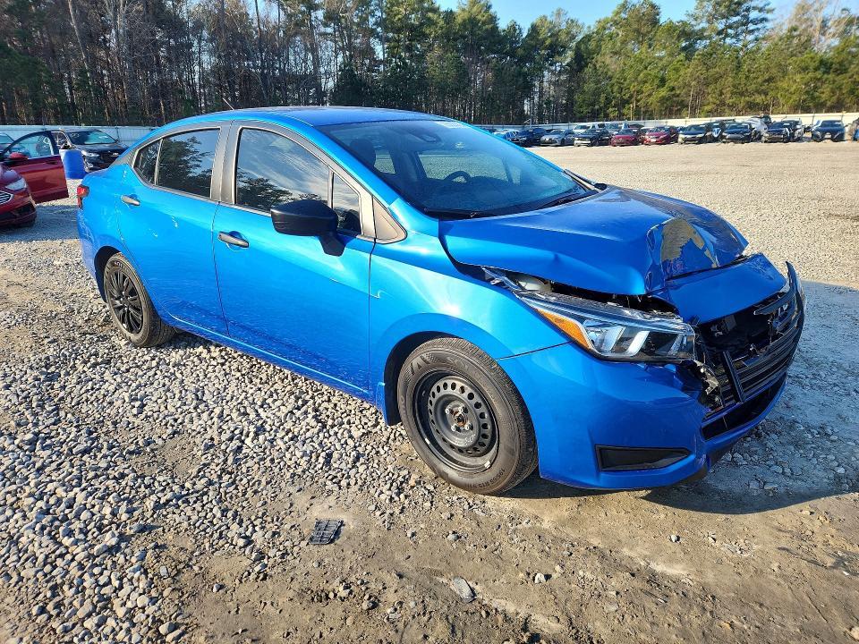 2024 Nissan Versa s