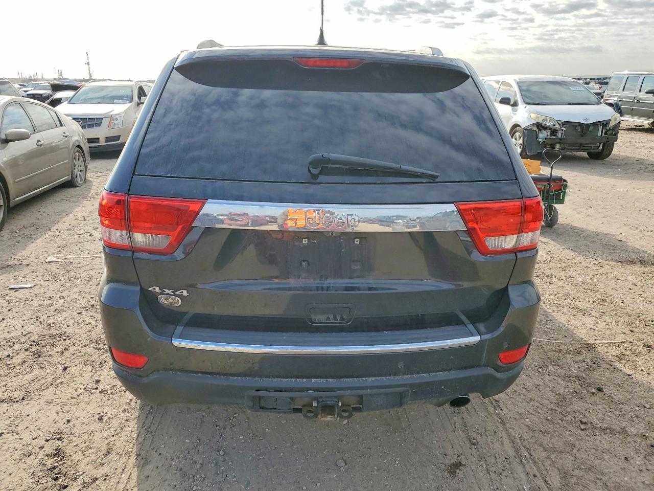 2011 Jeep Grand Cherokee Overland