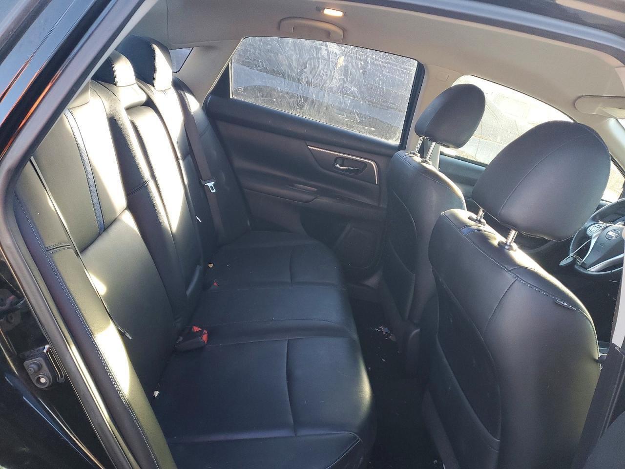 2018 Niss Altima 2.5 sr