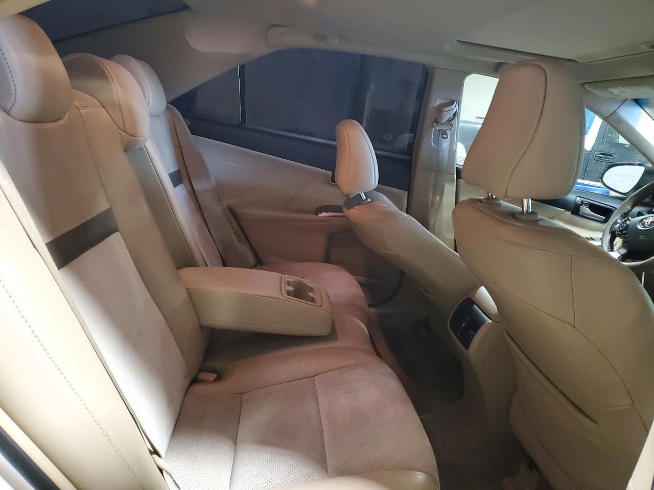 2014 Toyota Camry Hybrid