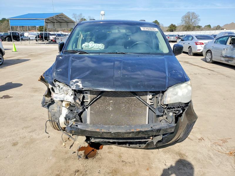 2011 Dodge Grand Caravan Crew