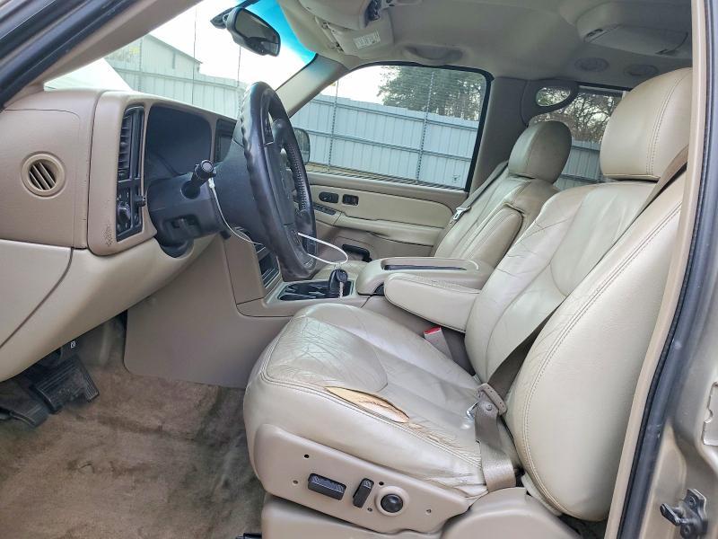 2003 Chevrolet Suburban C1500