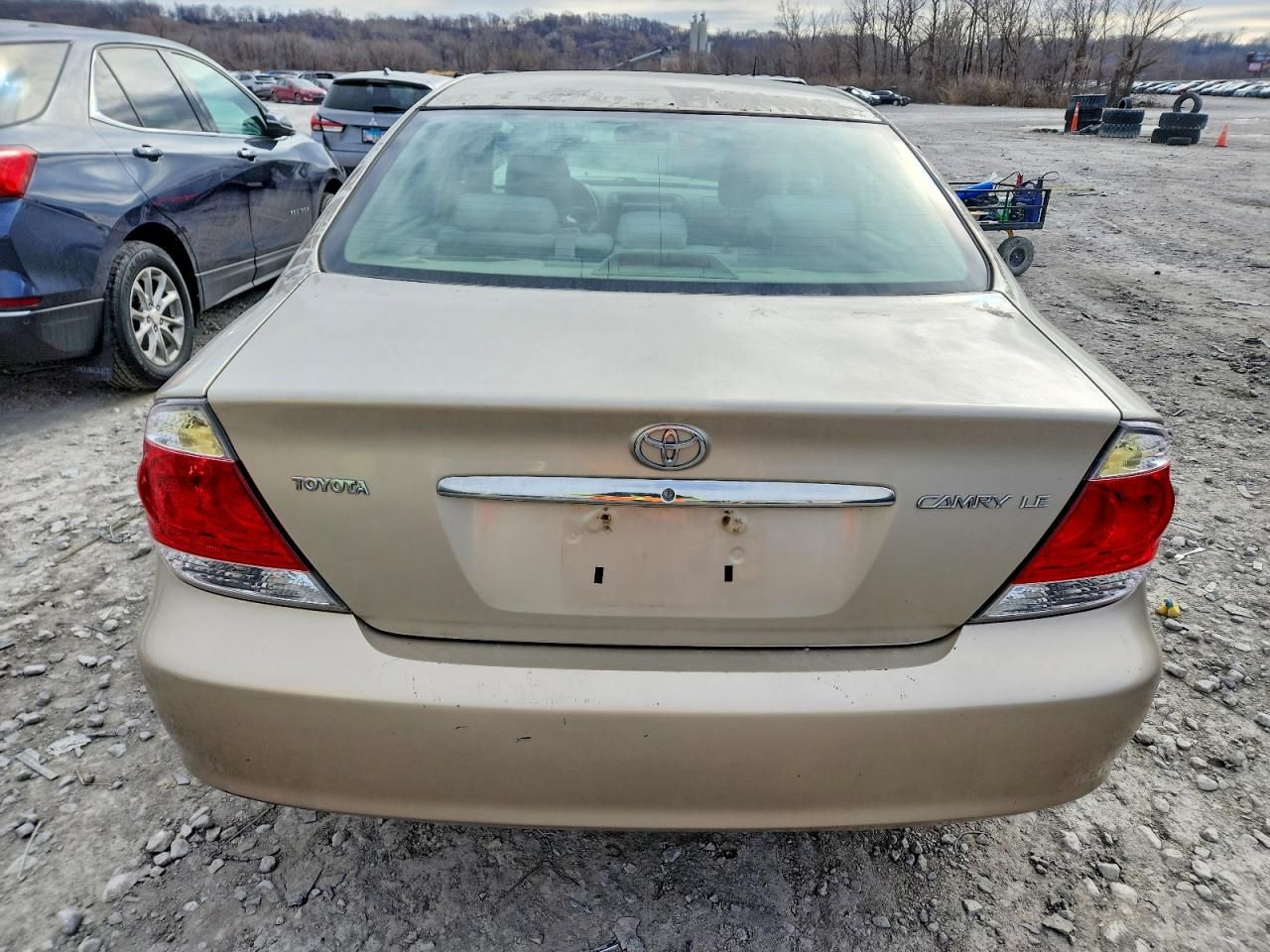 2005 Toyota Camry le