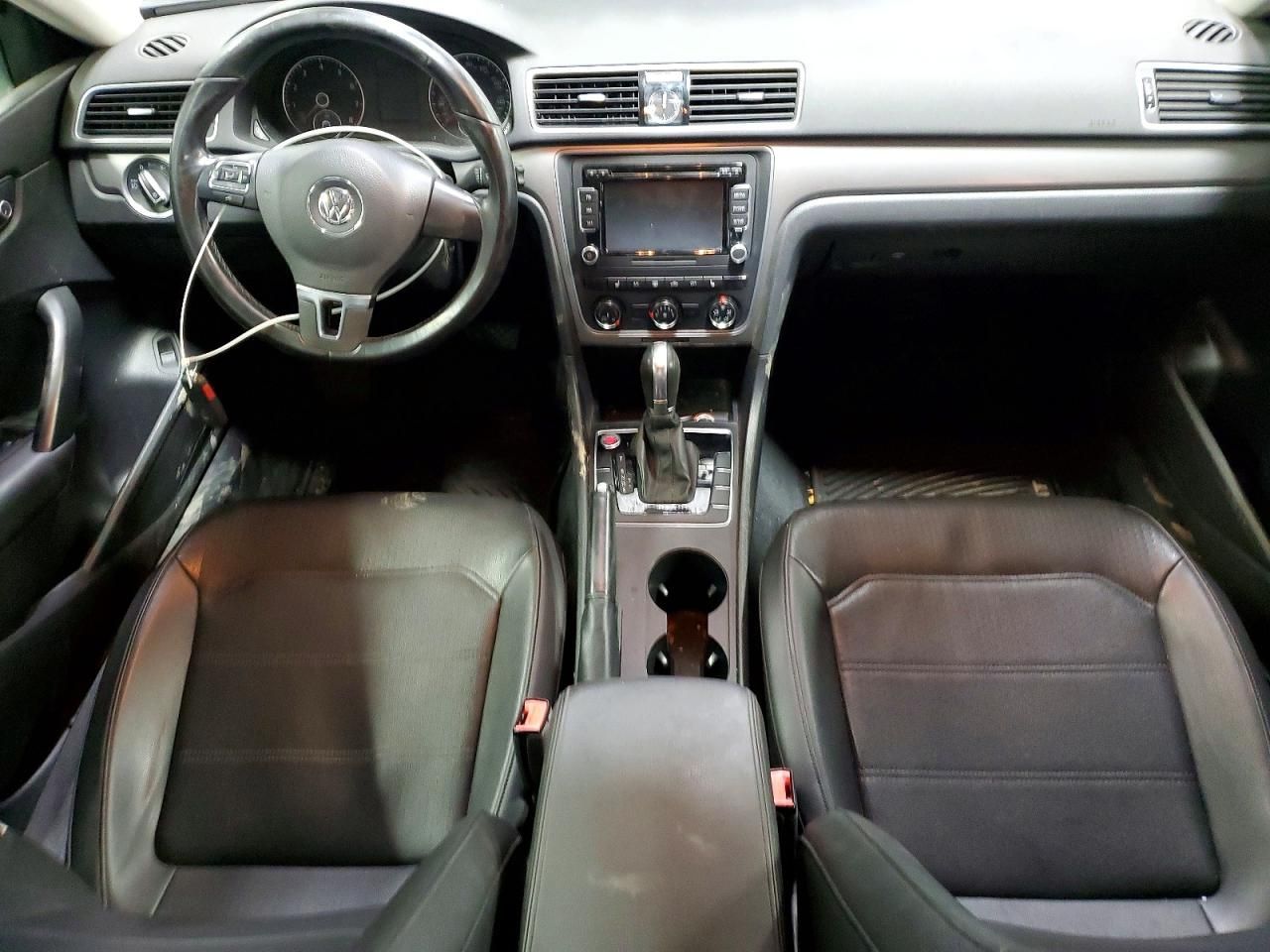 2015 Volkswagen Passat s