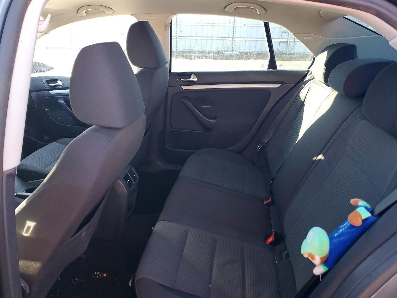 2010 Volkswagen Jetta s