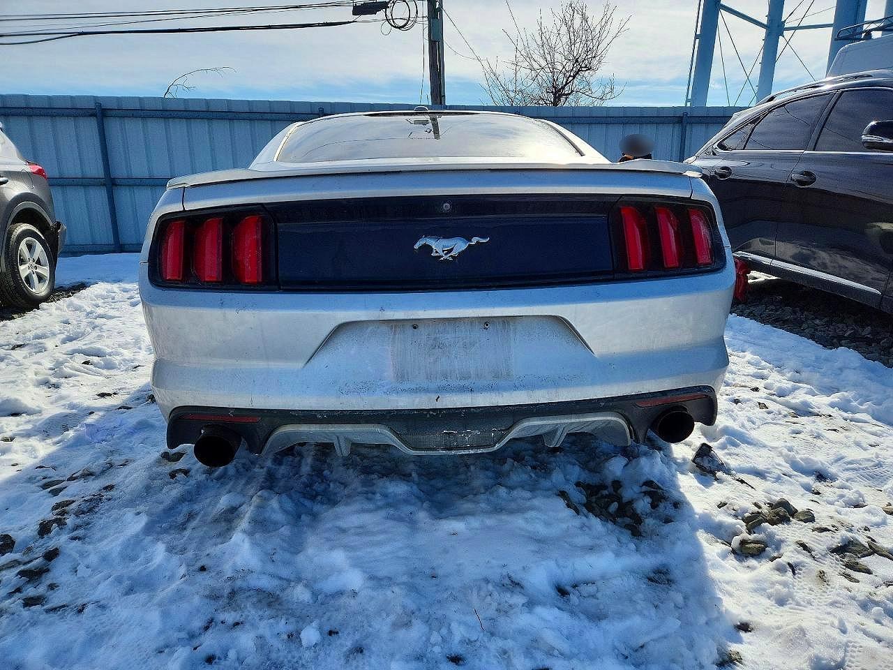 2015 Ford Mustang