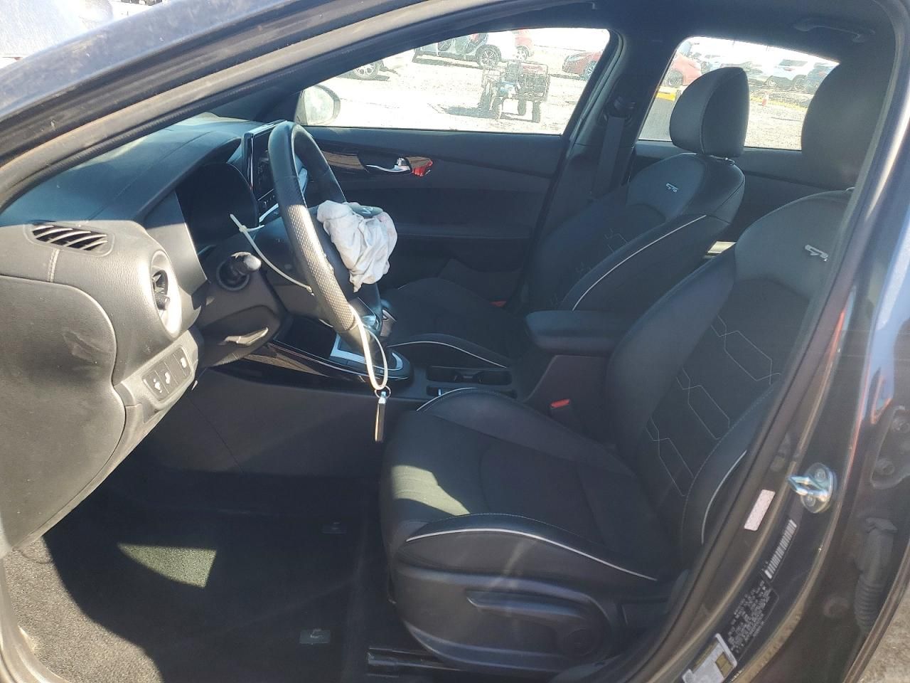 2023 KIA Forte gt Line