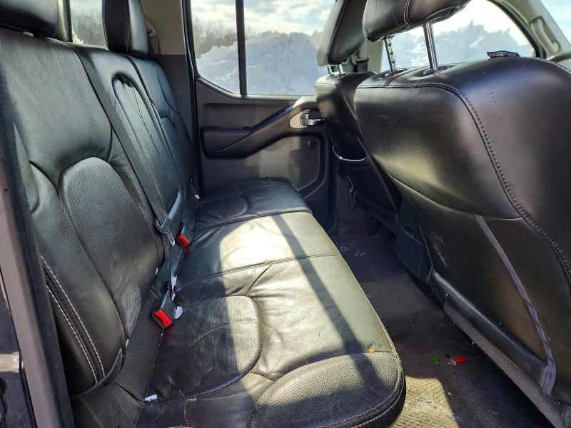 2016 Nissan Frontier s