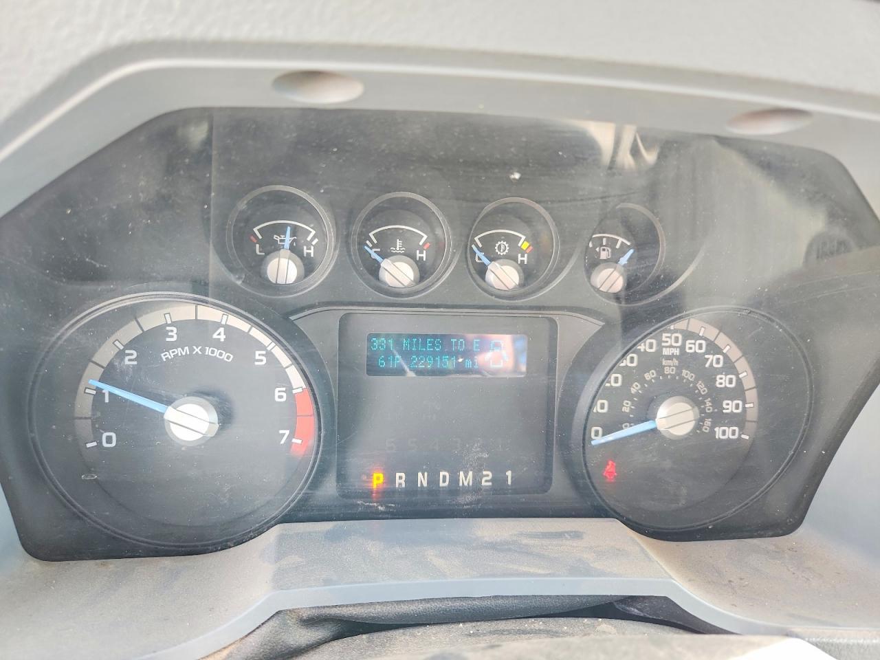 2015 Ford F350 Super Duty Utility / Service Truck