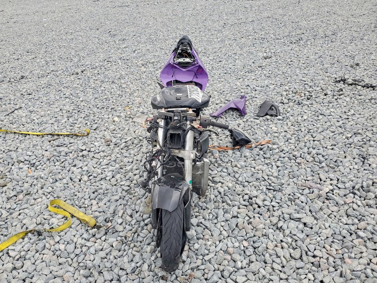 2008 Kawasaki ZX1000 E