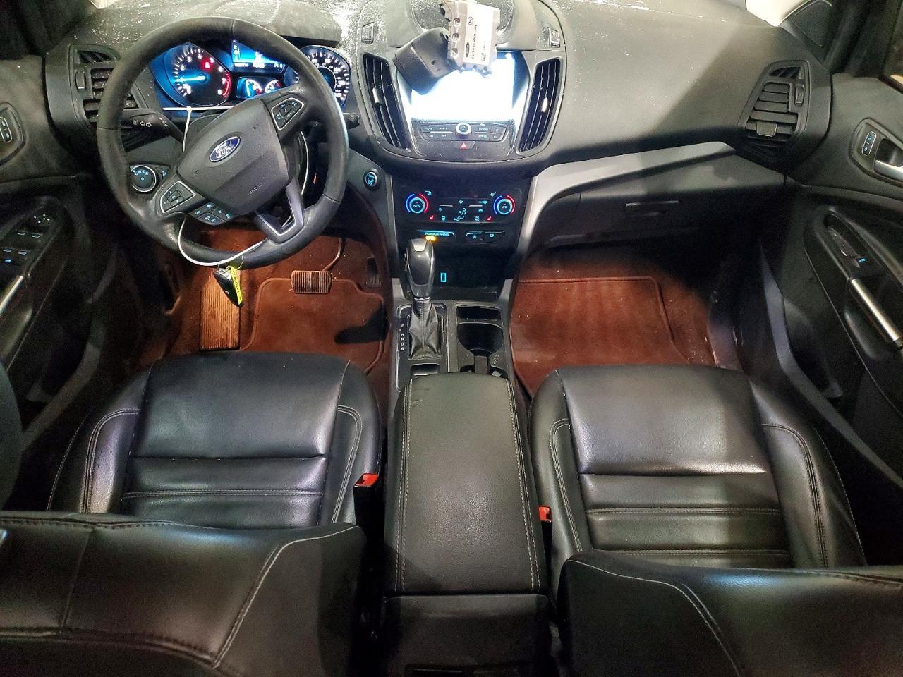 2019 Ford Escape sel