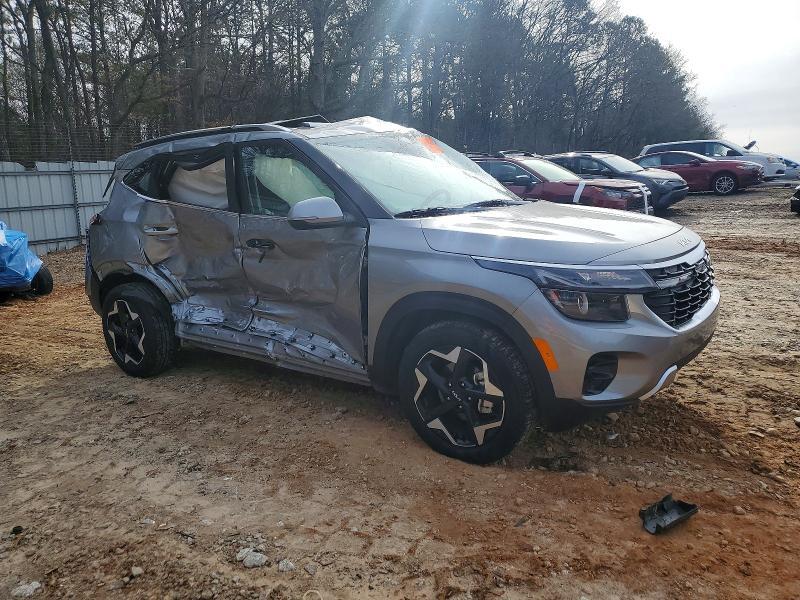 2025 KIA Seltos ex