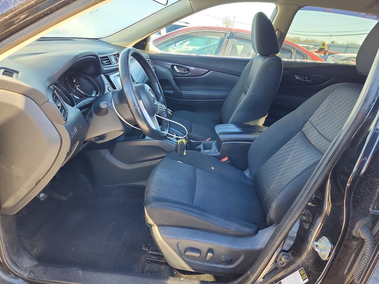 2018 Nissan Rogue s