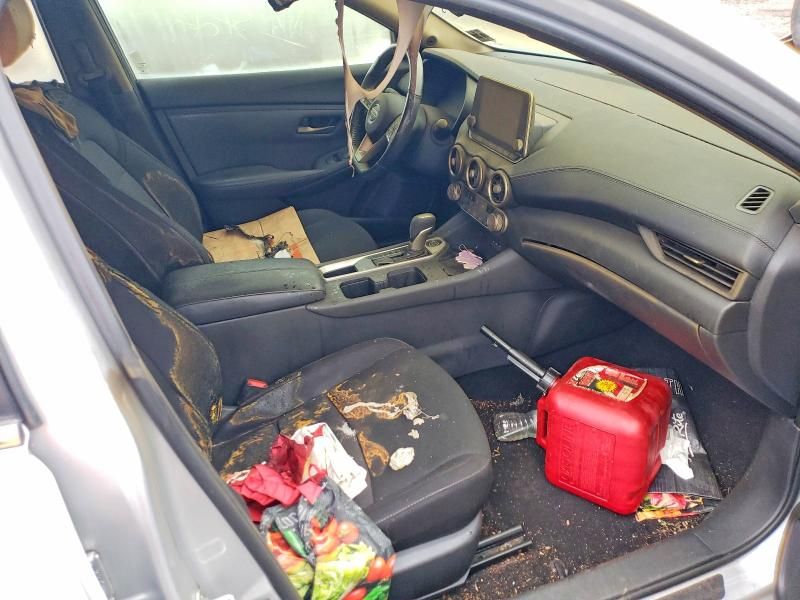 2022 Nissan Sentra sv