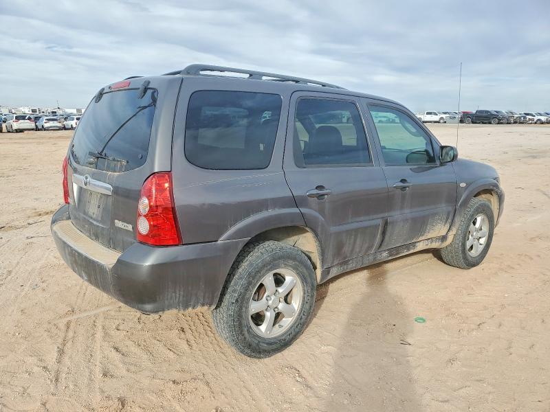 2005 Mazda Tribute s
