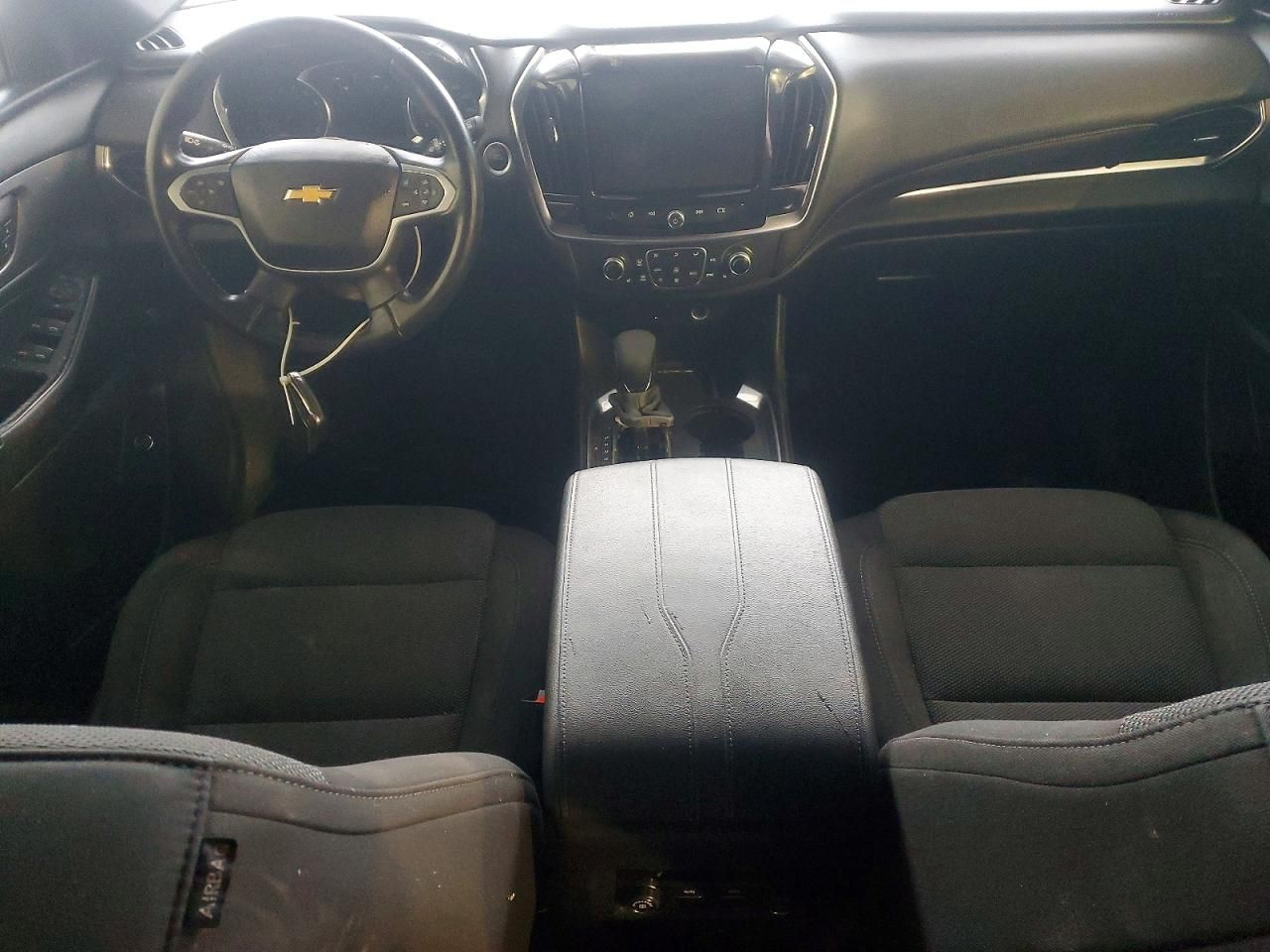 2023 Chevrolet Traverse lt