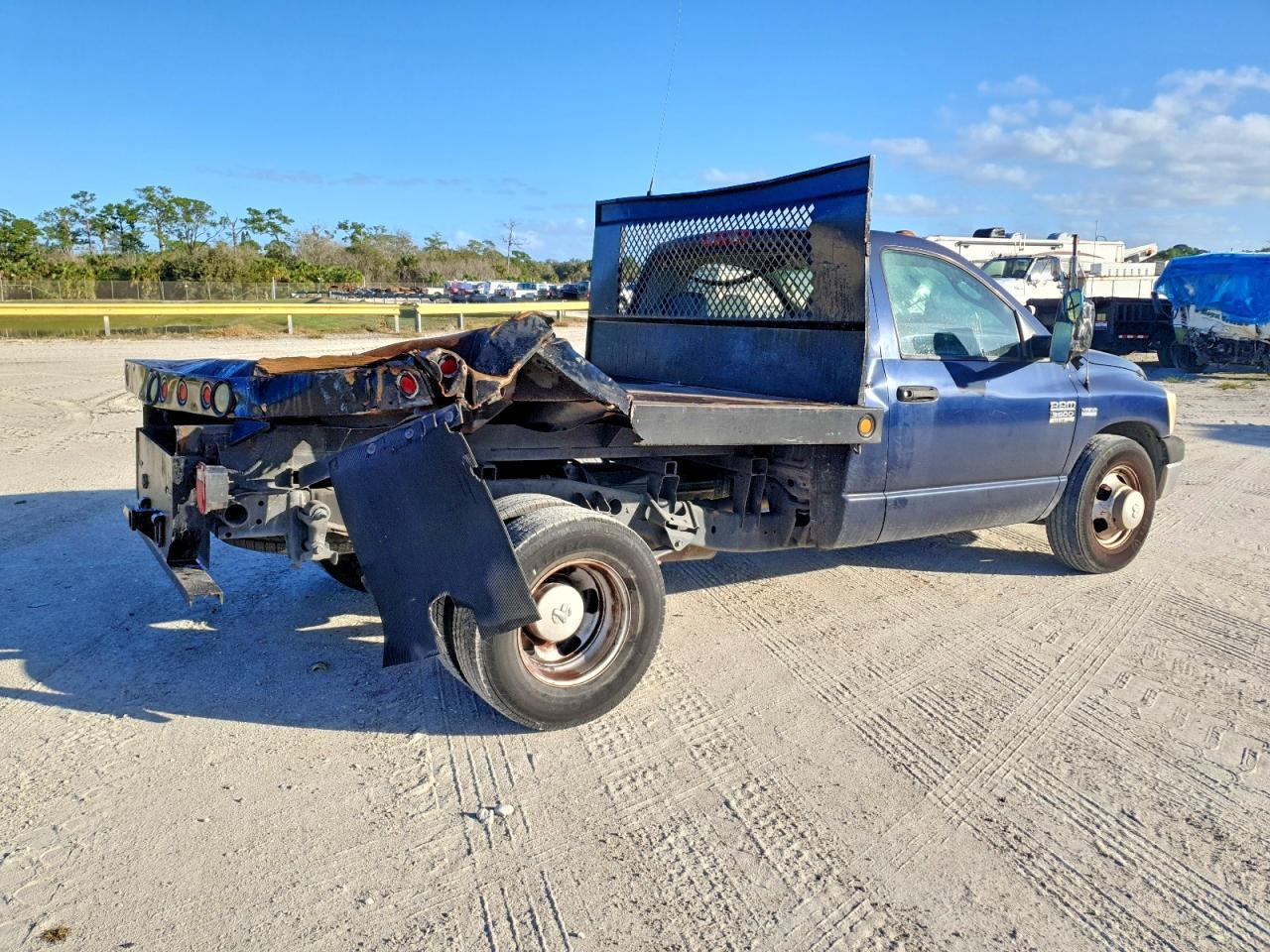 2007 Dodge Ram 3500 Flatbed Truck