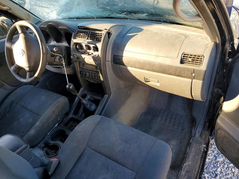 2003 Nissan Frontier King cab xe