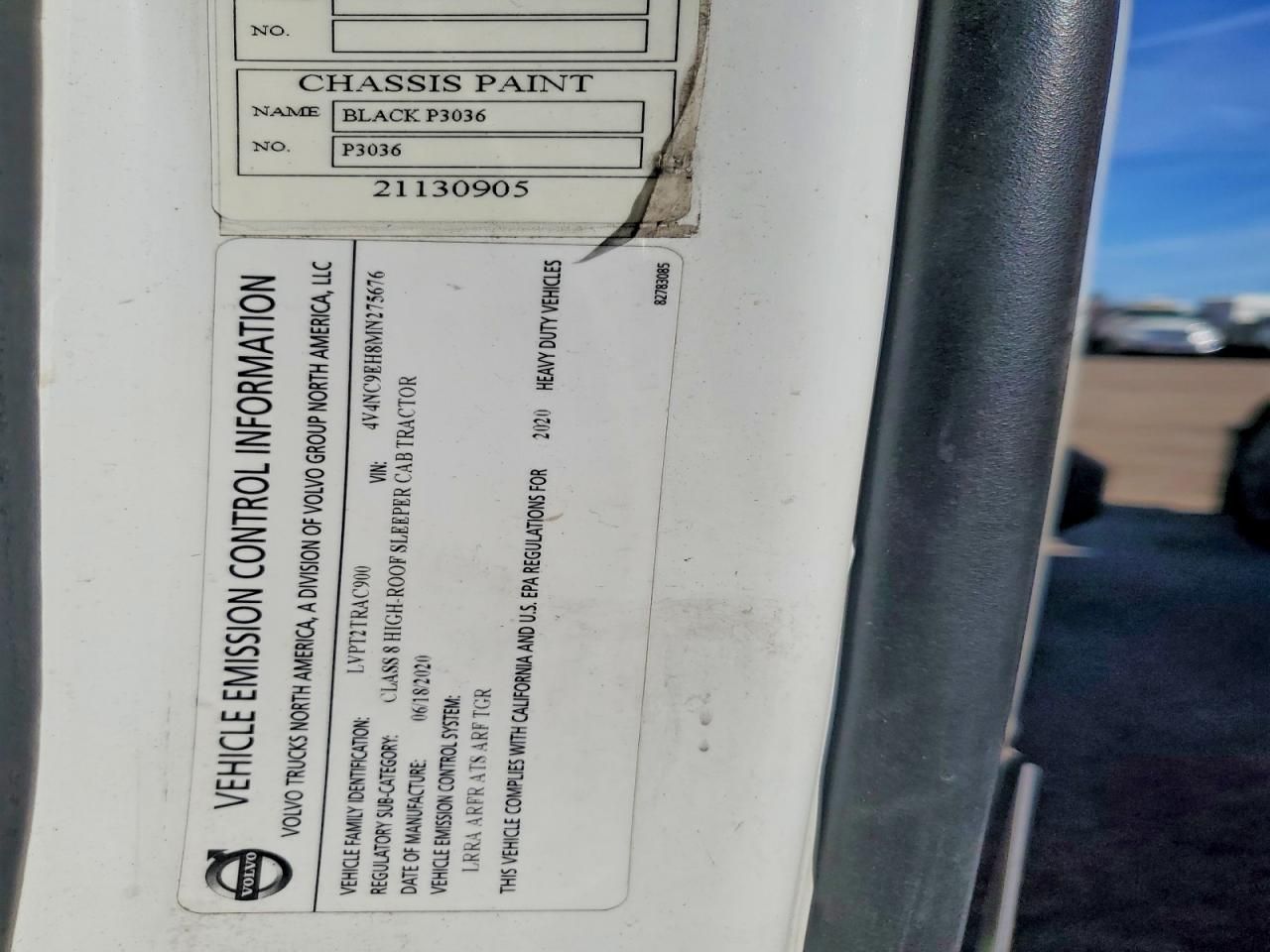 2021 Volvo VNL Semi Truck