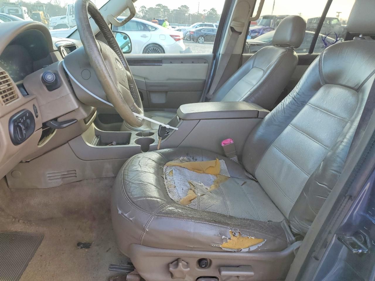 2004 Ford Explorer Eddie Bauer