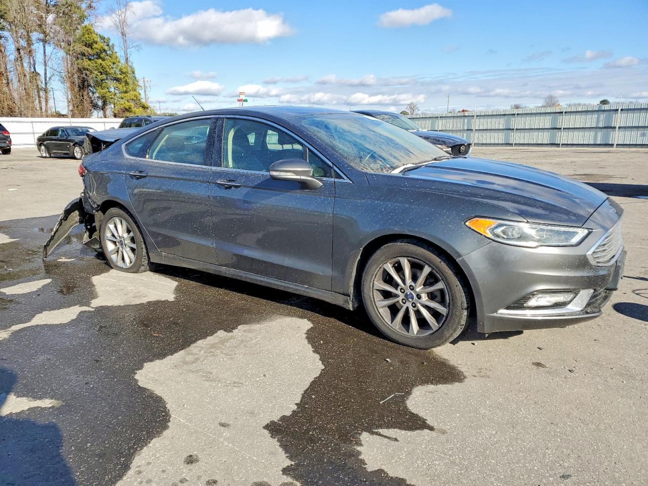 2017 Ford Fusion se