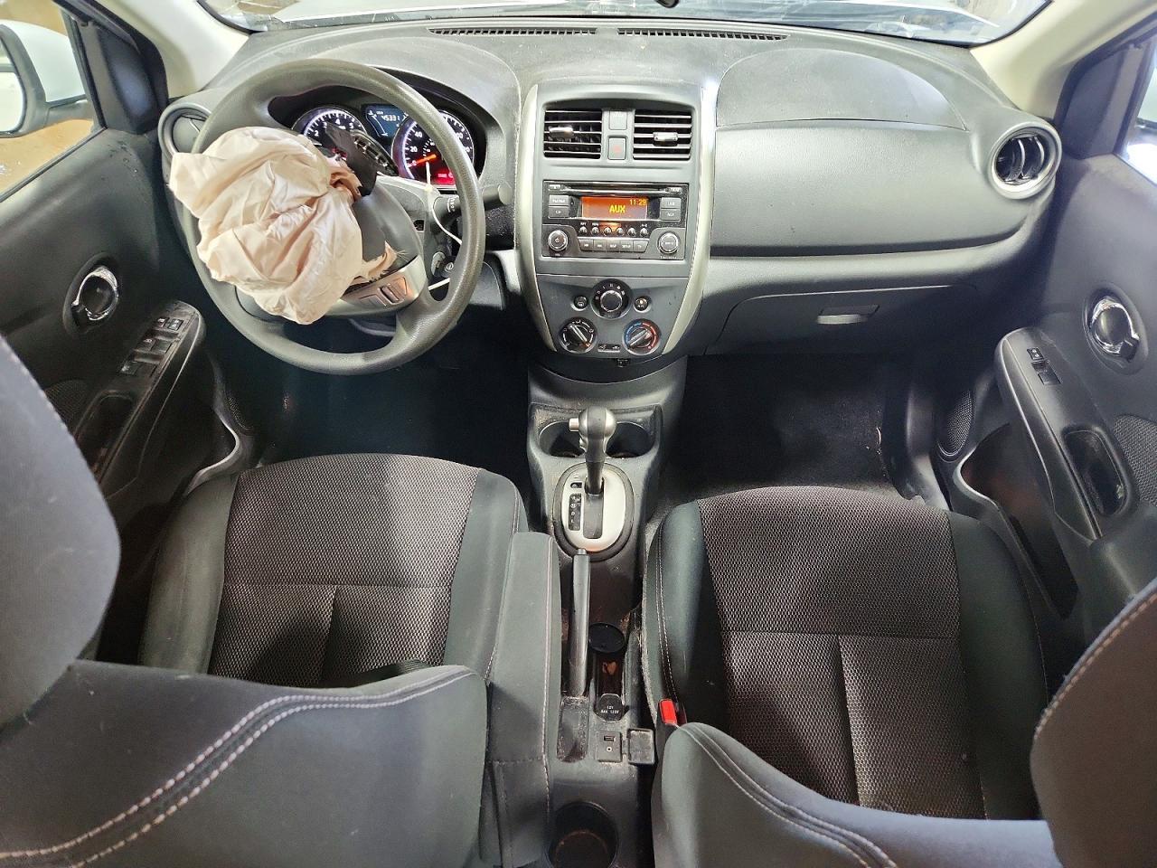 2016 Nissan Versa s
