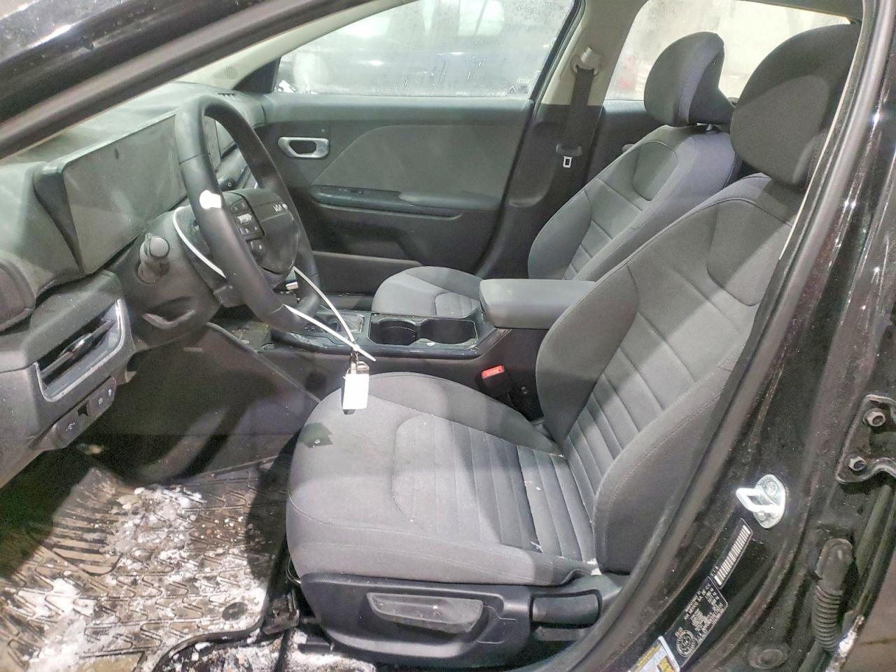 2025 KIA K4 ex