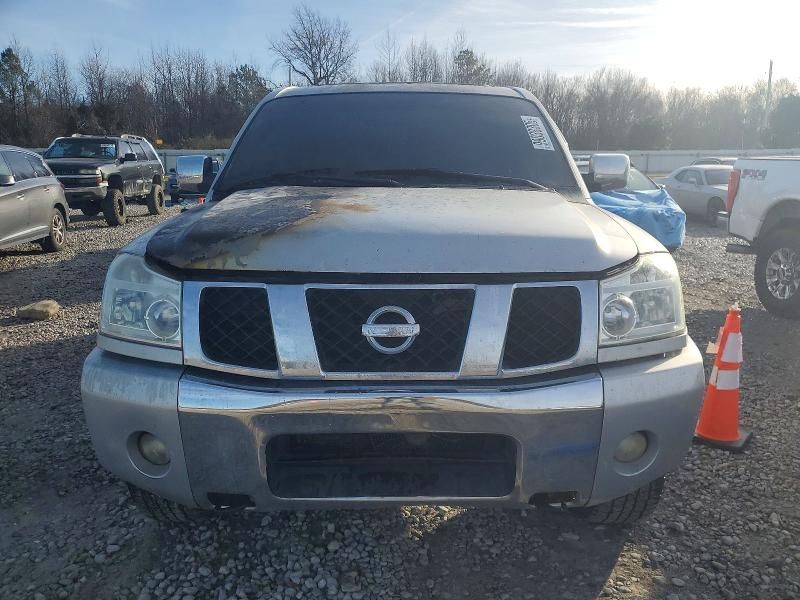 2004 Nissan Titan xe