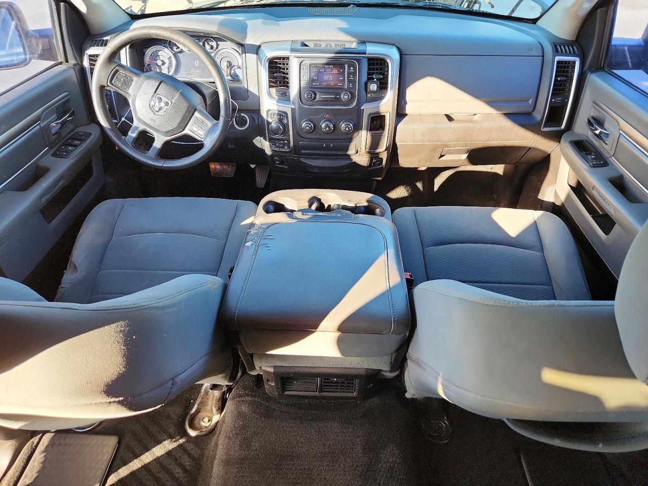 2013 Dodge RAM 1500 SLT