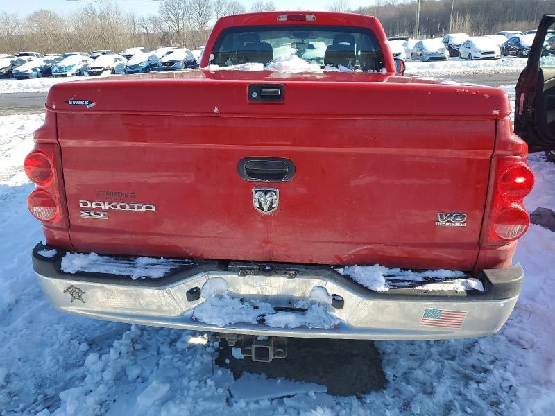 2005 Dodge Dakota SLT