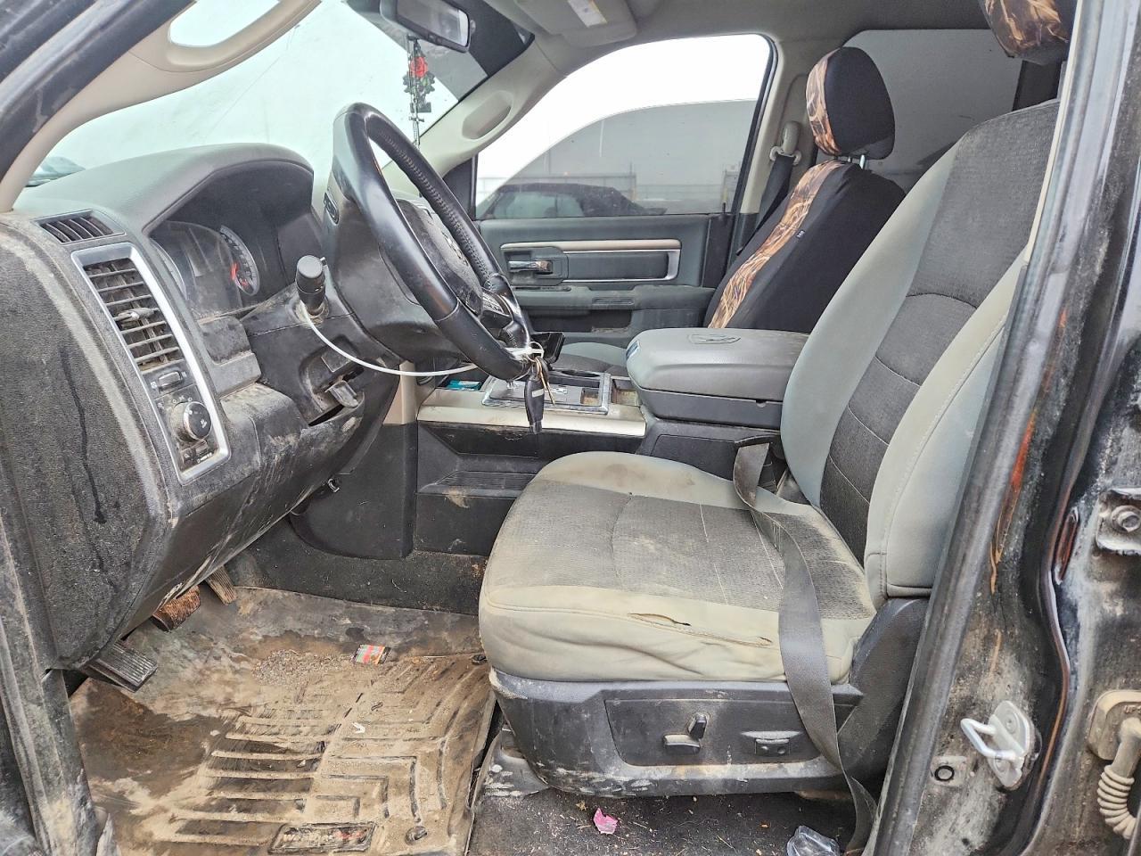 2013 Dodge RAM 1500 SLT