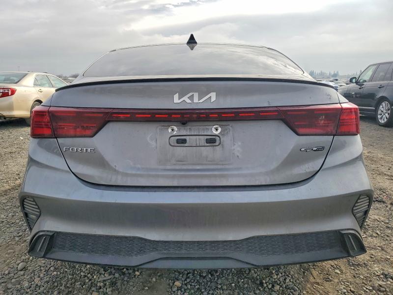 2023 KIA Forte gt Line