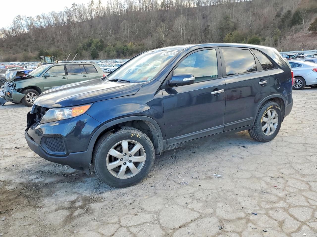 2013 KIA Sorento lx