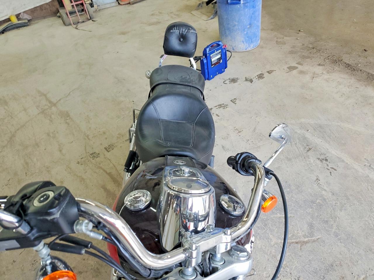 2010 Harley-Davidson Fxdc