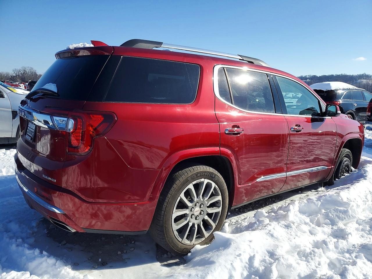 2023 GMC Acadia Denali