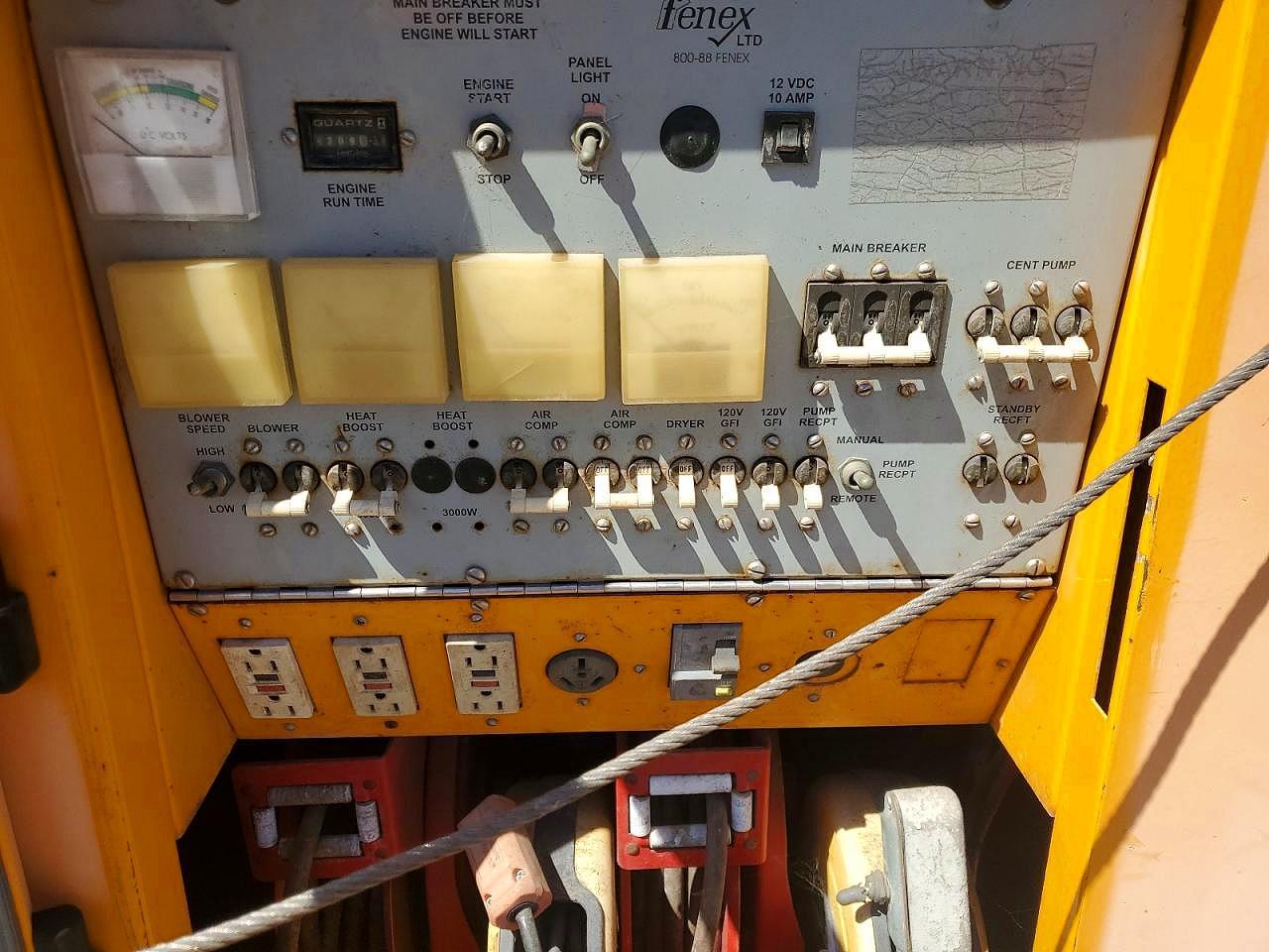 2001 Fenex 2001 Team Fenex Manhole Support Trailer