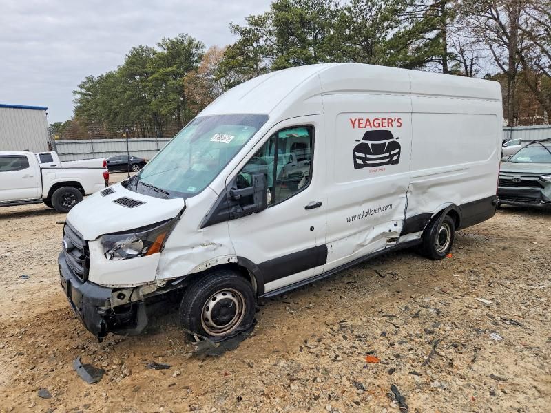 2020 Ford Transit Cargo van t
