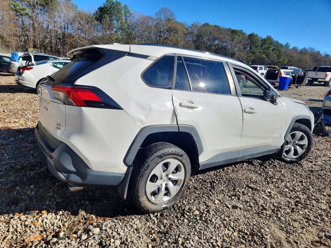 2020 Toyota Rav4 le
