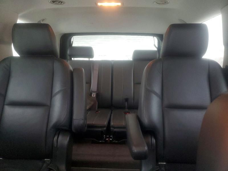 2013 Cadillac Escalade Luxury