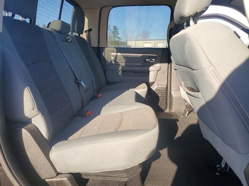 2019 Dodge Ram 1500 Classic slt