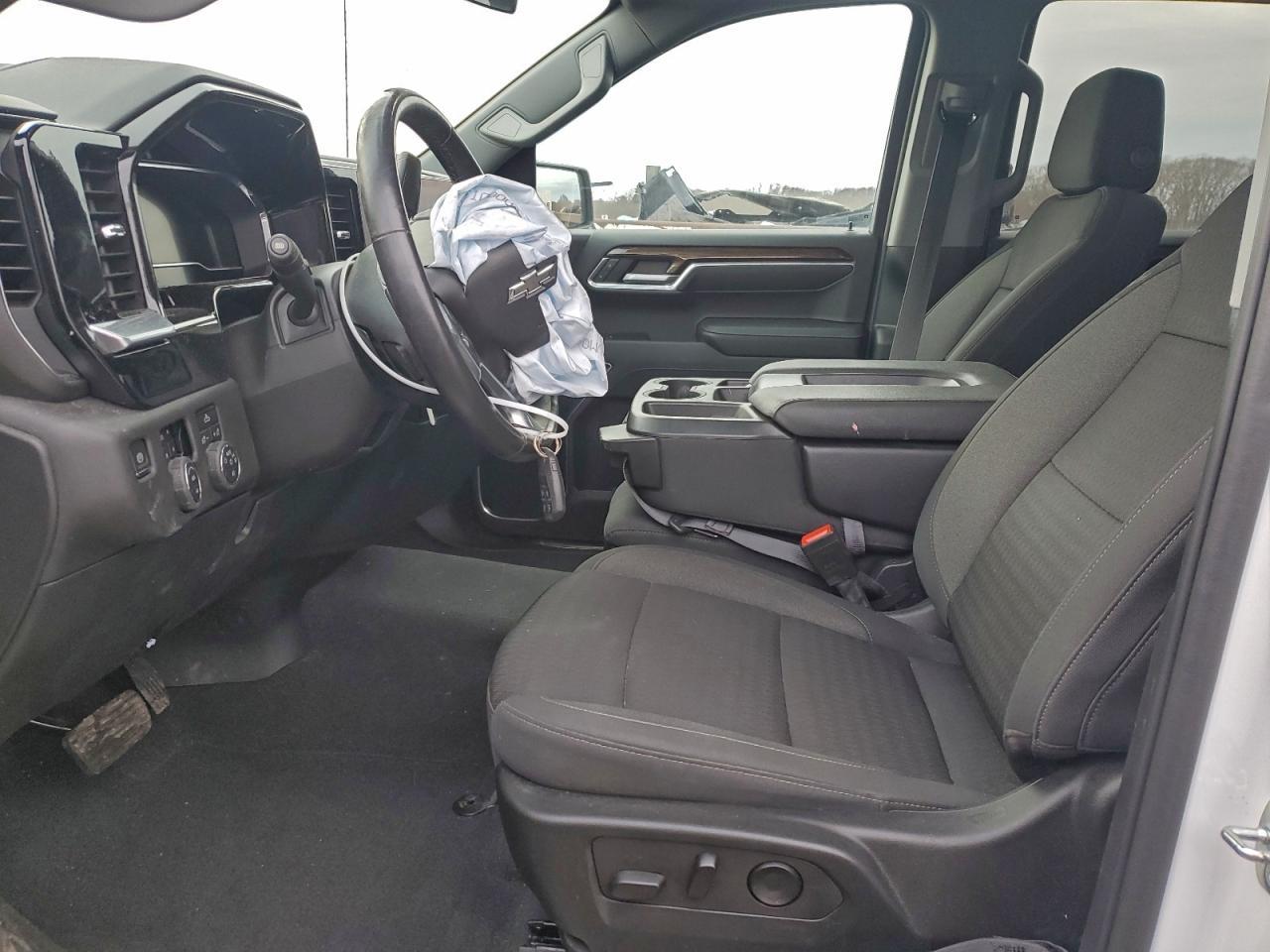 2022 Chevrolet Silverado K1500 RST