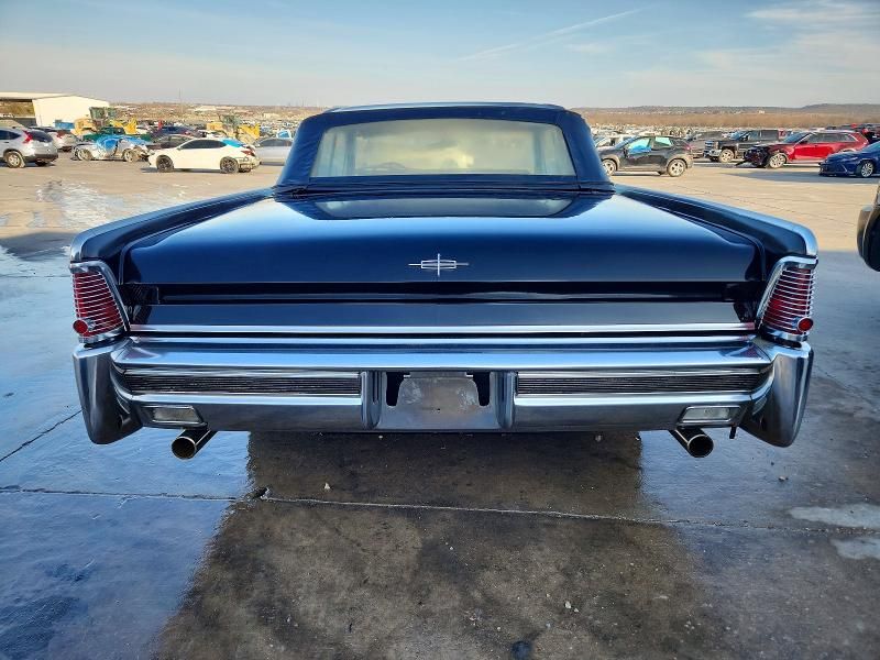 1965 Lincoln Townhouse Continental