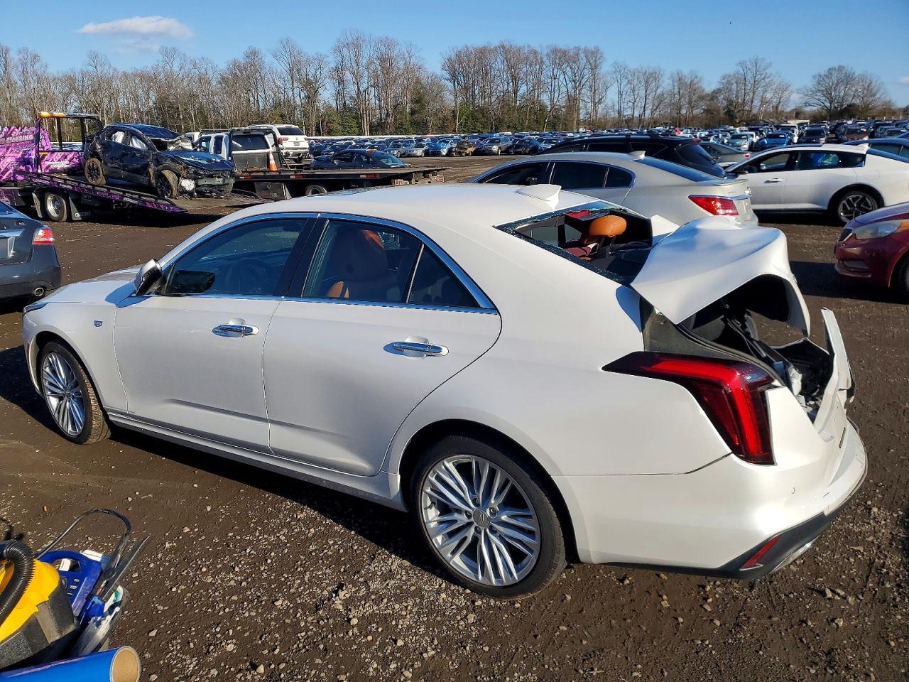 2024 Cadillac CT4 Premium Luxury