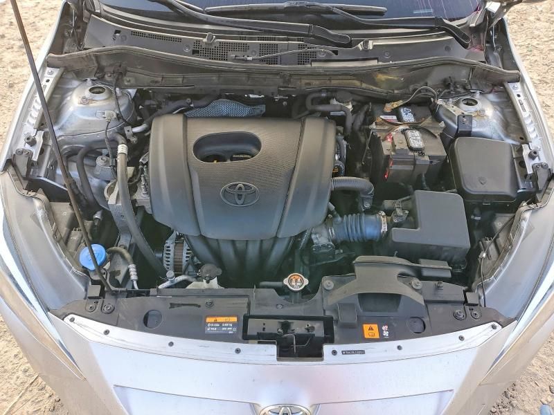 2020 Toyota Yaris le