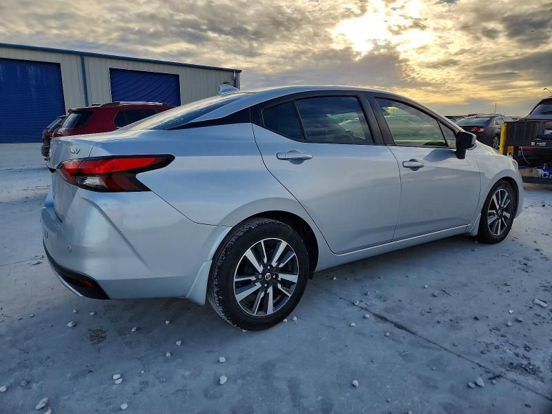 2020 Nissan Versa sv