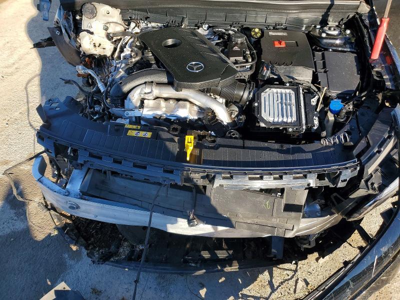 2025 Mercedes-Benz Glb 250