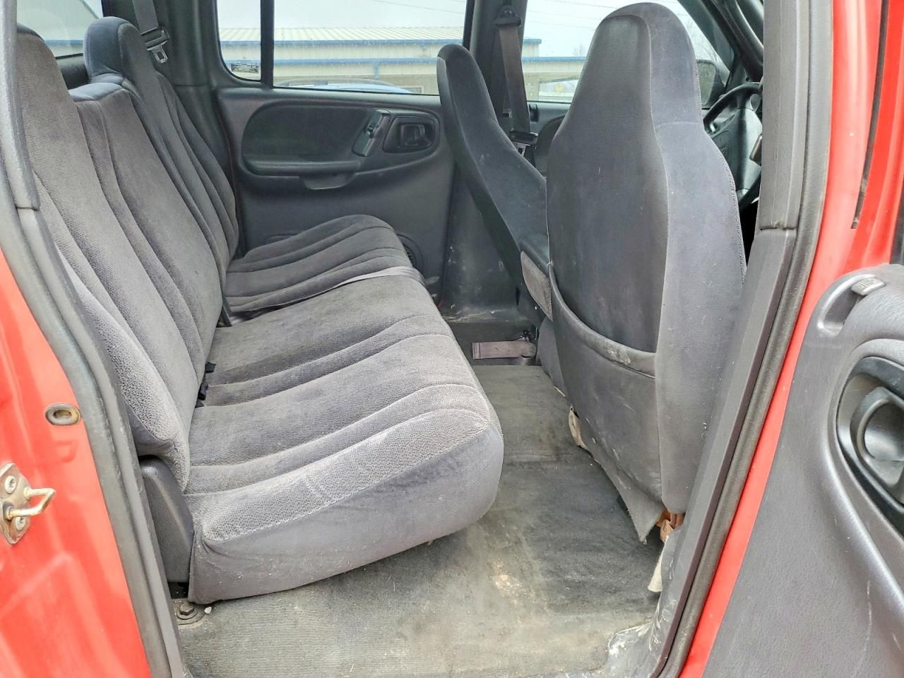 2000 Dodge Dakota Quattro