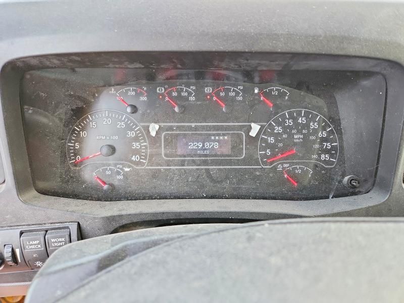 2020 International Mv607 box Truck