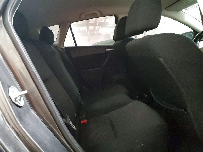 2013 Mazda 3 I