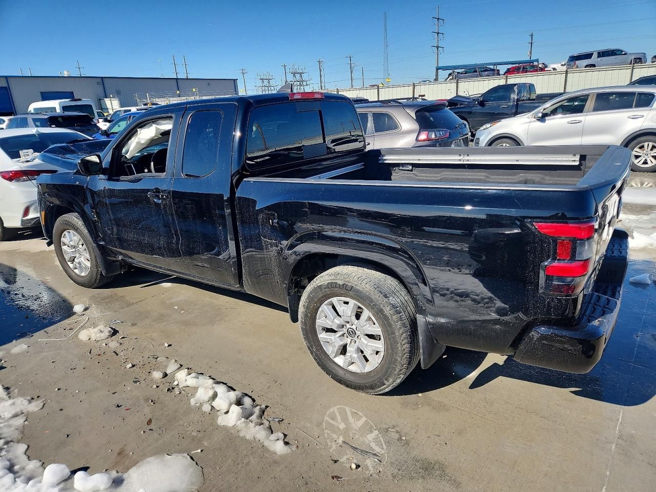 2023 Nissan Frontier s